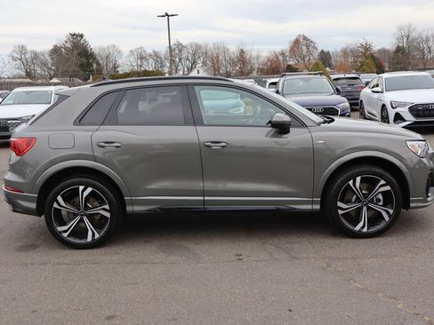 Used 2024 Audi Q3 2.0T Premium Plus w/ Premium Plus Package image 4