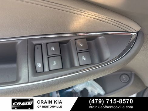 Used 2017 Chevrolet Cruze Premier w/ Enhanced Convenience Package image 13