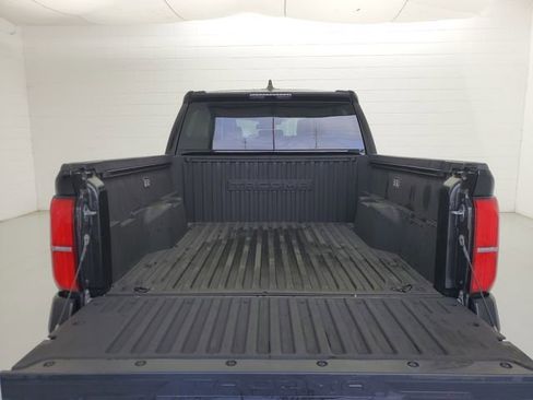 Used 2025 Toyota Tacoma SR image 10
