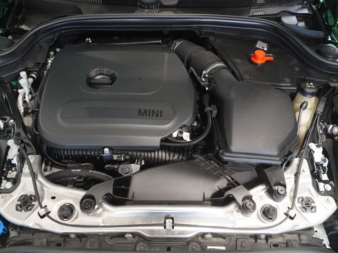 Used 2025 MINI Cooper S FWD image 29