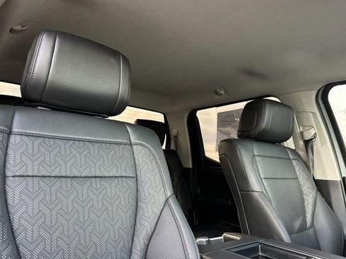 Used 2024 Toyota Tundra Limited image 18