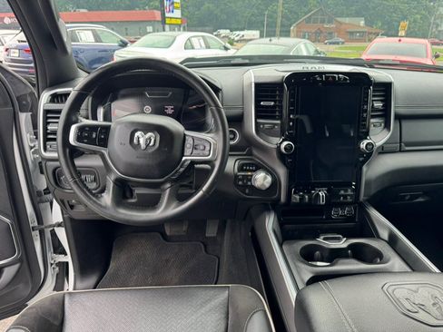Used 2023 RAM 1500 Laramie AWD/4WD image 17