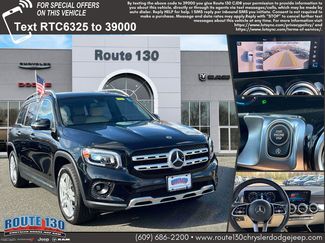 Used 2023 Mercedes-Benz GLB 250 4MATIC w/ Premium Package video 1