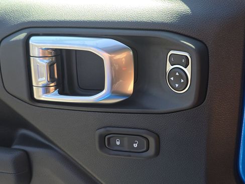 New 2025 Jeep Wrangler Rubicon image 26