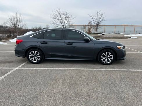 Used 2023 Honda Civic LX image 8