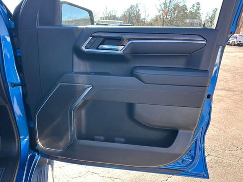 Used 2023 Chevrolet Silverado 1500 RST image 15