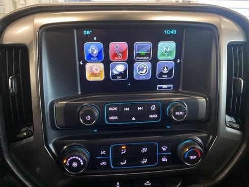 Used 2018 Chevrolet Silverado 1500 LT AWD/4WD image 18