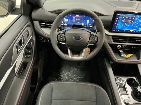New 2026 Ford Explorer ST w/ Sun And Sound Package AWD/4WD image 10