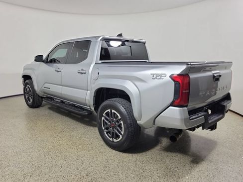 Used 2024 Toyota Tacoma TRD Sport w/ TRD Sport Upgrade Package RWD image 7