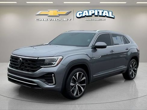 Used 2024 Volkswagen Atlas Cross Sport SEL Premium R-Line AWD/4WD image 1