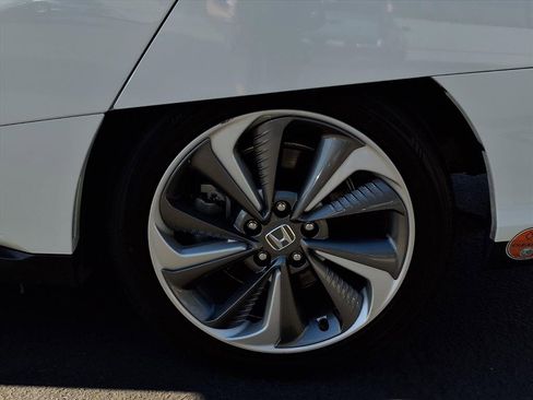 Used 2019 Honda Clarity Touring image 4