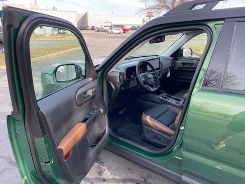 New 2025 Ford Bronco Sport Outer Banks image 10