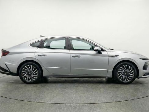 Used 2025 Hyundai Sonata SEL image 11