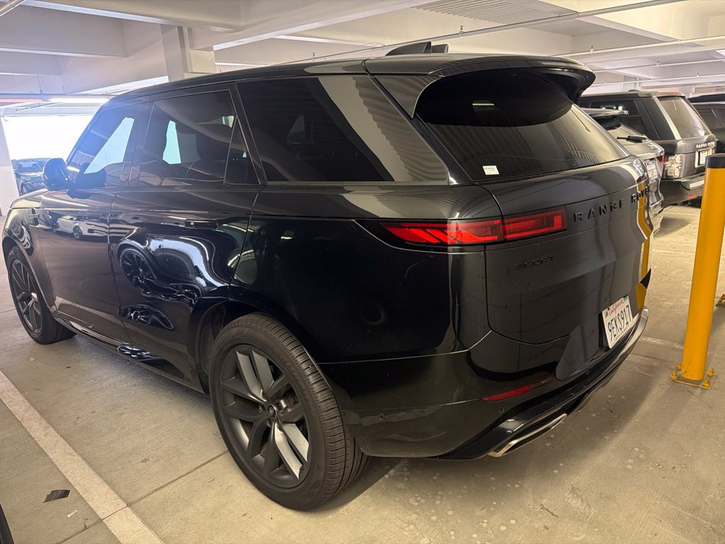 Used 2023 Land Rover Range Rover Sport SE Dynamic AWD/4WD image 5