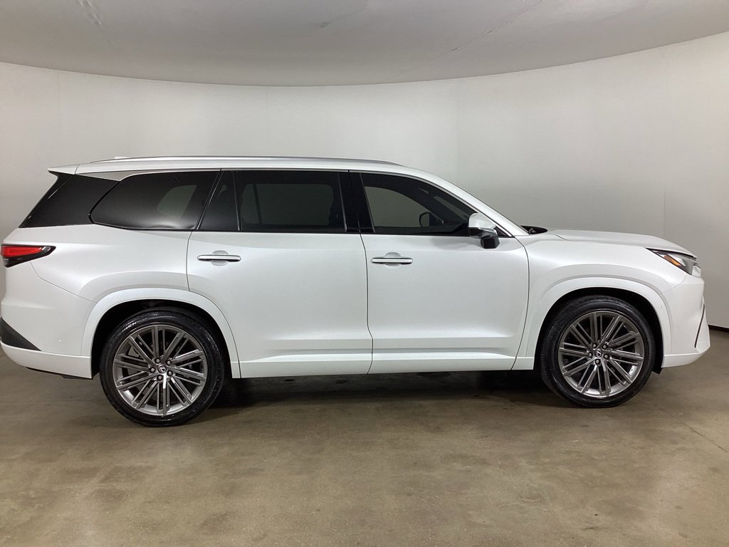 Used 2025 Lexus TX 350 AWD w/ Technology Package image 4