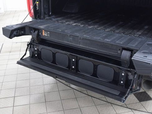 Used 2023 GMC Sierra 2500 Denali w/ Denali Ultimate Package image 26