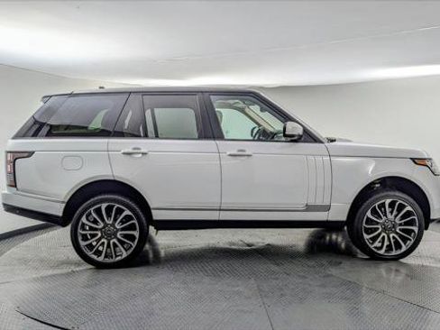 Used 2016 Land Rover Range Rover Supercharged image 9