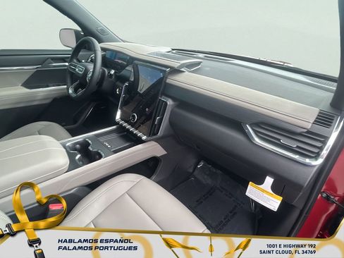 New 2026 GMC Acadia Elevation image 39