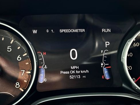 Used 2018 Jeep Compass Limited AWD/4WD image 38