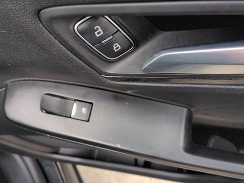 Used 2025 Ford Escape ST-Line AWD/4WD image 33