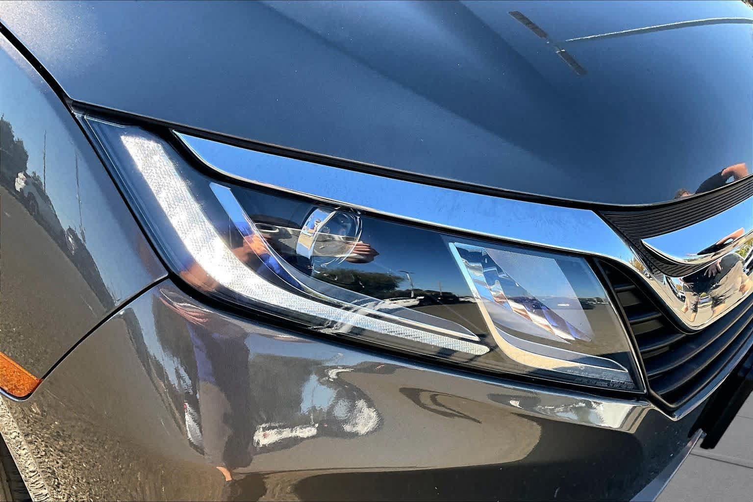Used 2018 Honda Odyssey EX-L image 27