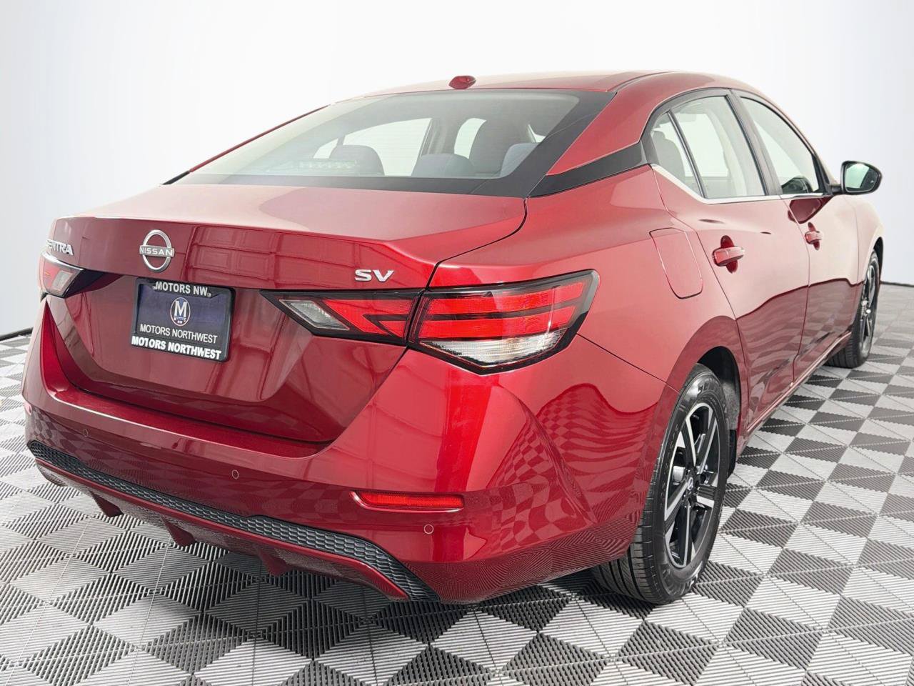 Used 2024 Nissan Sentra SV FWD image 23