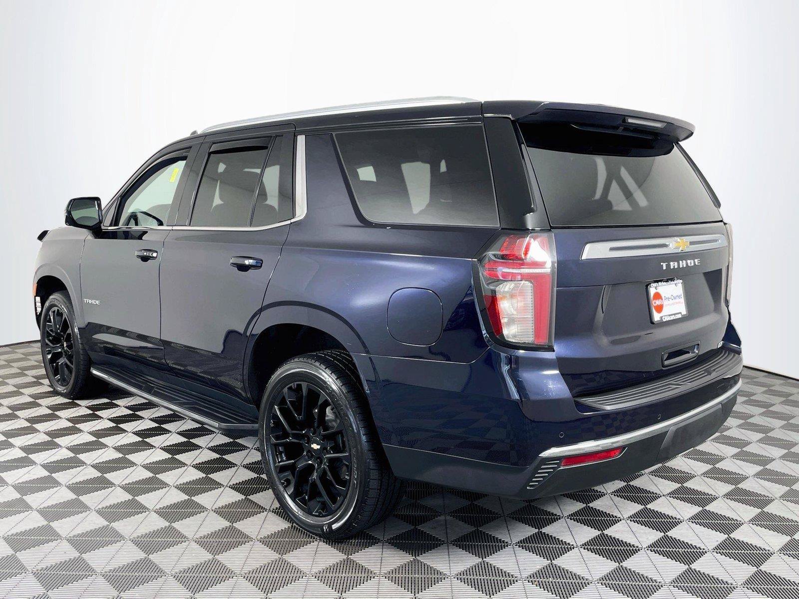 Used 2022 Chevrolet Tahoe LT w/ LT Signature Plus Package AWD/4WD image 6