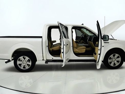 Used 2019 Ford F150 Lariat RWD image 15