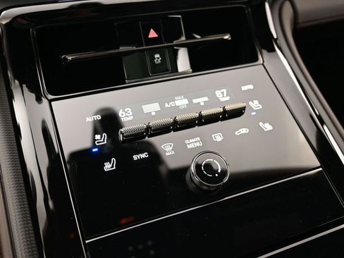 Used 2025 Porsche Panamera Turbo image 24