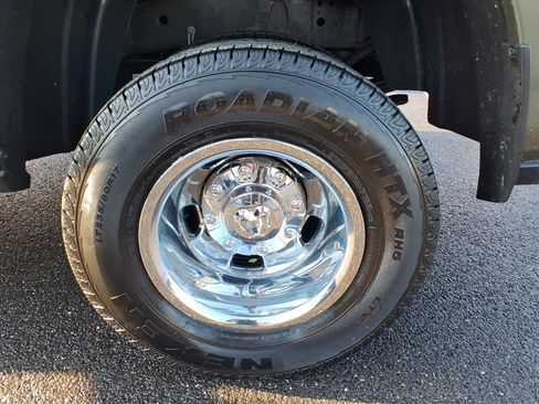 Used 2022 RAM 3500 Tradesman image 16