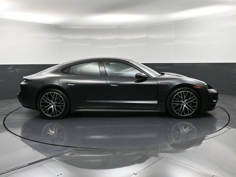 Certified 2022 Porsche Taycan image 9