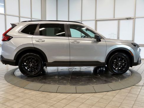Used 2024 Honda CR-V Sport image 9