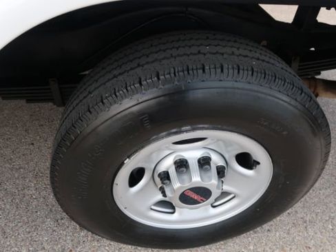 Used 2020 GMC Savana 3500 w/ Power Convenience Package image 13