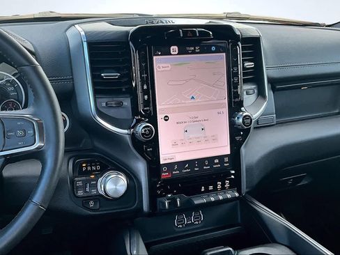 Used 2024 RAM 1500 Laramie image 16