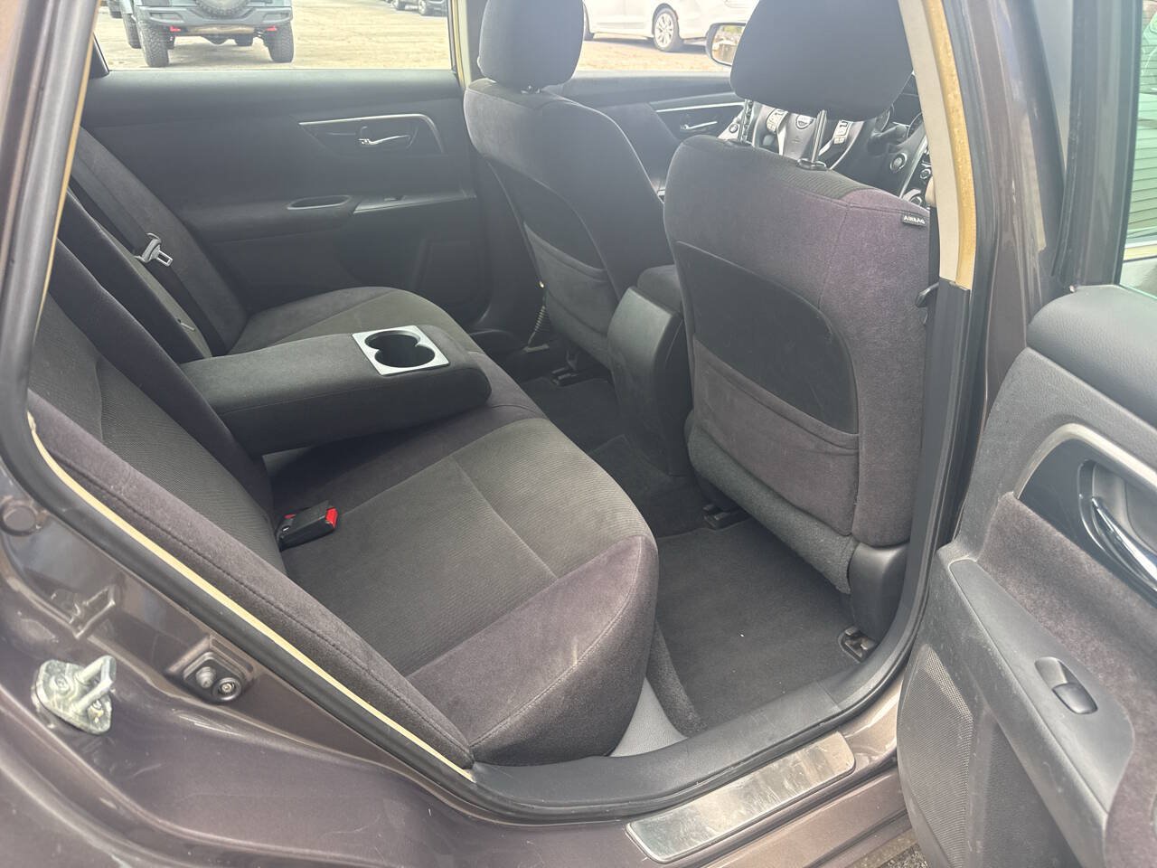 Used 2013 Nissan Altima 2.5 S FWD image 13