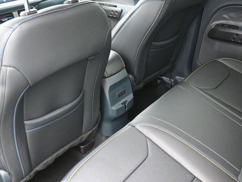 New 2025 Ford Maverick Lobo image 19