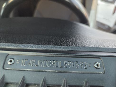 Used 2013 Jeep Wrangler Unlimited Sport w/ PWR Convenience Group AWD/4WD image 14