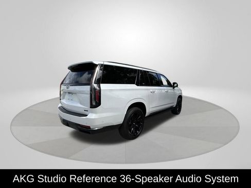 Used 2024 Cadillac Escalade ESV Sport Platinum w/ LPO, ONYX Package image 7