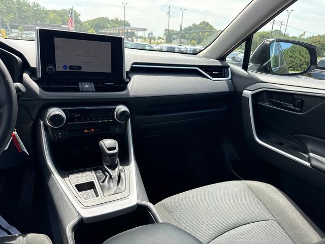 Used 2025 Toyota RAV4 LE FWD image 18