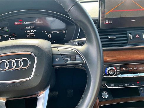 Used 2022 Audi Q5 2.0T Prestige w/ Prestige Package AWD/4WD image 13