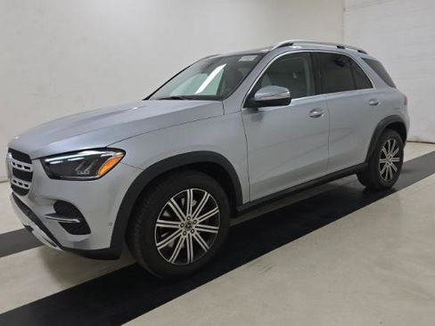 Used 2024 Mercedes-Benz GLE 450e 4MATIC w/ Driver Assistance Package image 2
