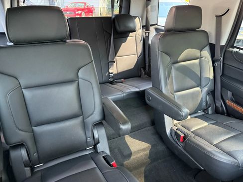 Used 2018 Chevrolet Tahoe Premier image 24