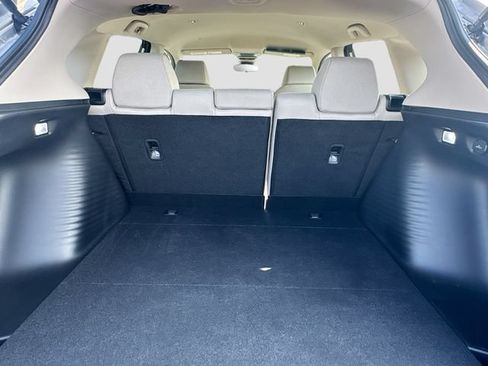 Certified 2025 Honda HR-V LX image 28