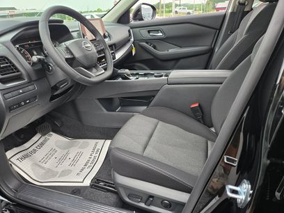 New 2026 Nissan Rogue SV