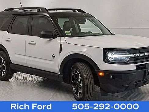 Certified 2023 Ford Bronco Sport Outer Banks w/ Tech Package image 1