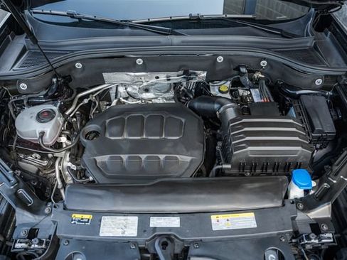 Used 2025 Volkswagen Atlas SE AWD/4WD image 50