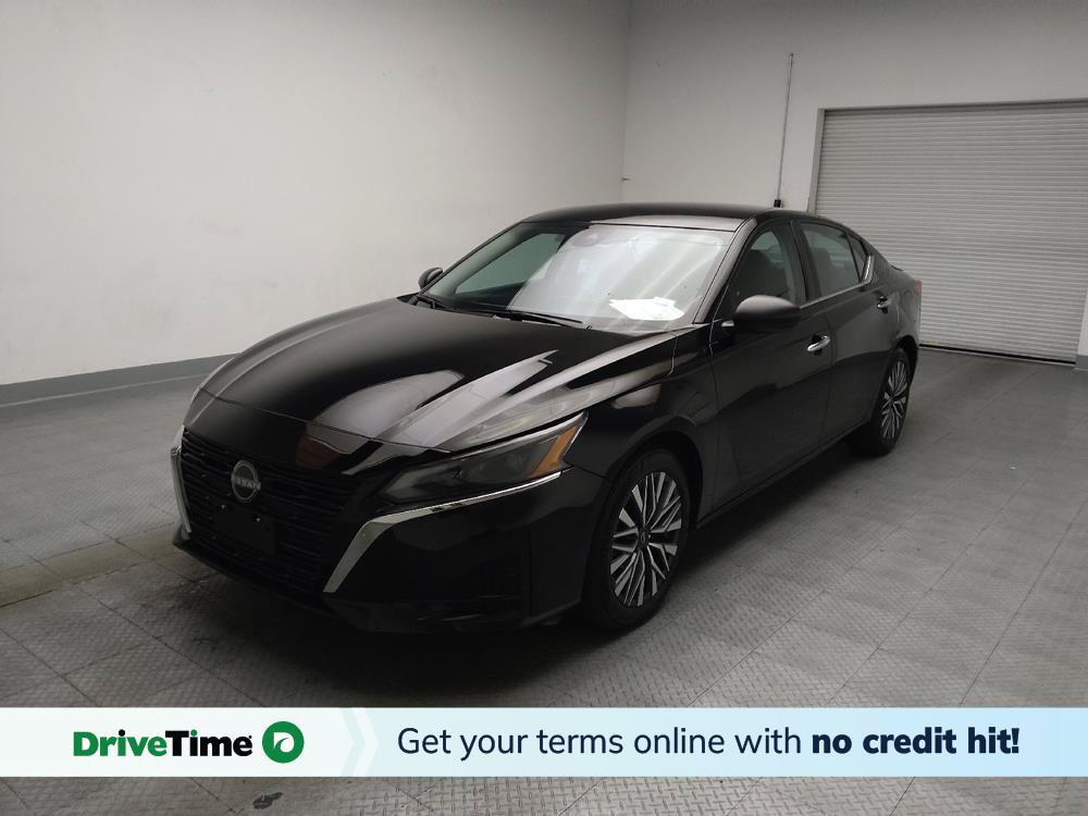 Used 2025 Nissan Altima 2.5 SV FWD image 1