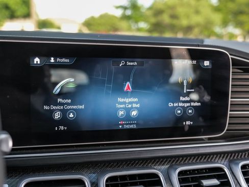 Used 2021 Mercedes-Benz GLS 63 AMG 4MATIC image 21