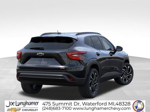 New 2026 Chevrolet Trax RS image 4