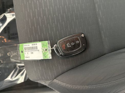 Used 2019 Hyundai Tucson SE AWD/4WD image 20